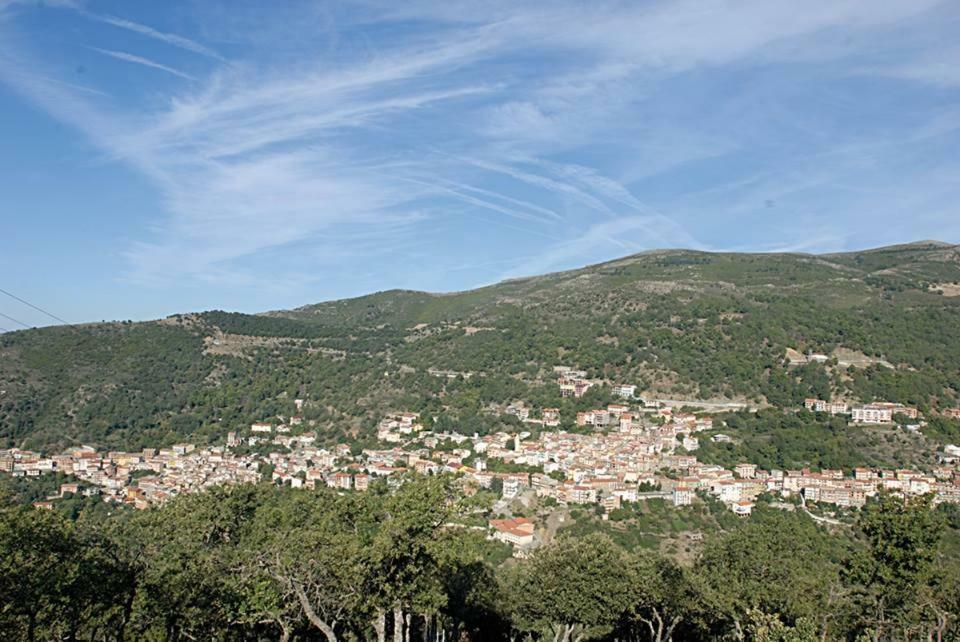 Desulo - B&B Perla Del Gennargentu ภายนอก รูปภาพ