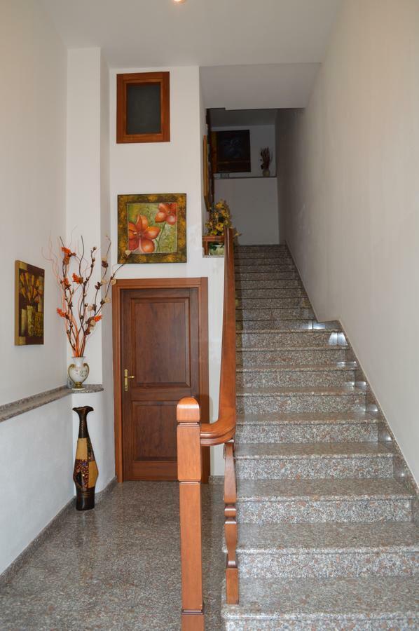 Desulo - B&B Perla Del Gennargentu ภายนอก รูปภาพ