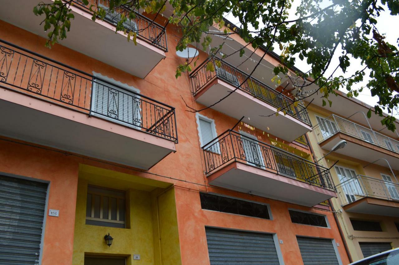 Desulo - B&B Perla Del Gennargentu ภายนอก รูปภาพ